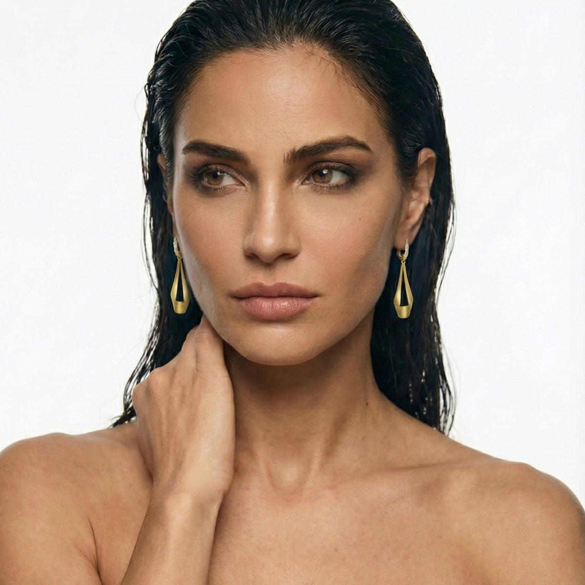 14K Gold 0.11 ct. tw. Dangling Earrings