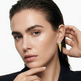 14K Gold 0.18 ct. tw. Triangular Hammered Dangling Earrings