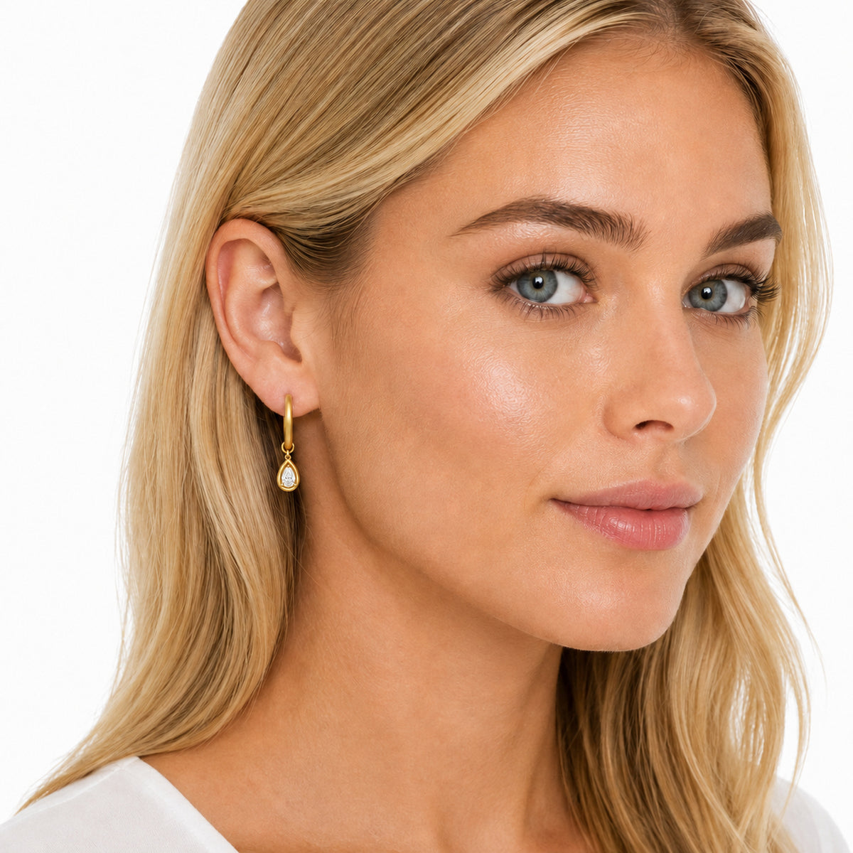 14K Gold 15mm Hoop Earrings Set with 1.5 ct. tw. Lab-Grown Pear-Shaped Diamond Charms