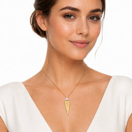 14K Gold 0.10 ct. tw. Hammered Triangle Pendant