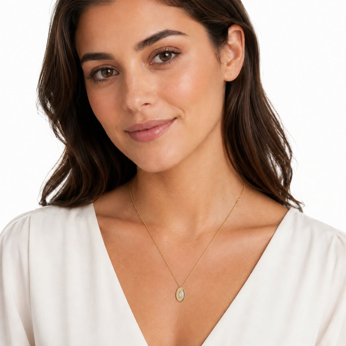 14K Gold 0.06 ct. tw. Oval Pendant