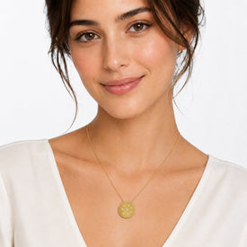 14K Gold 0.10 ct. tw. Hammered Pendant